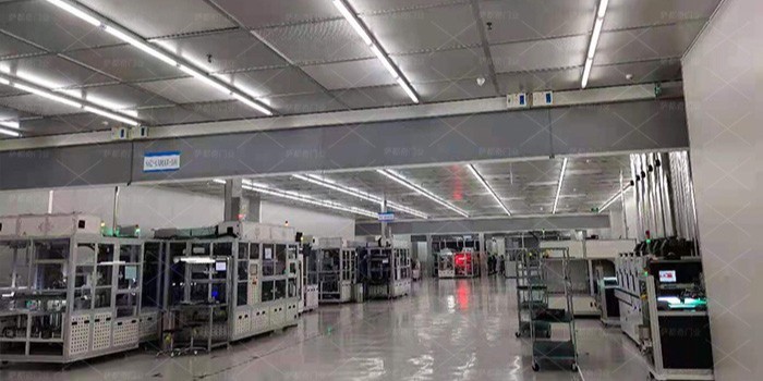 電動柔性煙垂壁主要構(gòu)成部分參數(shù)介紹