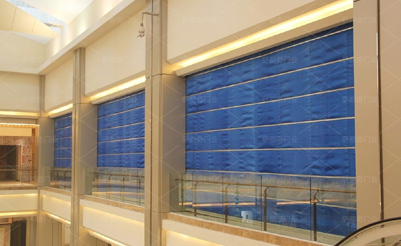 無(wú)機(jī)布防火卷簾門(mén)